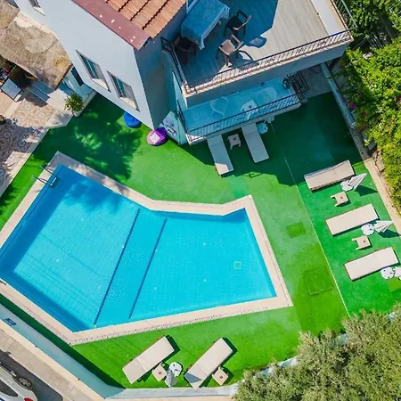 Apartahotel Nehir Suits